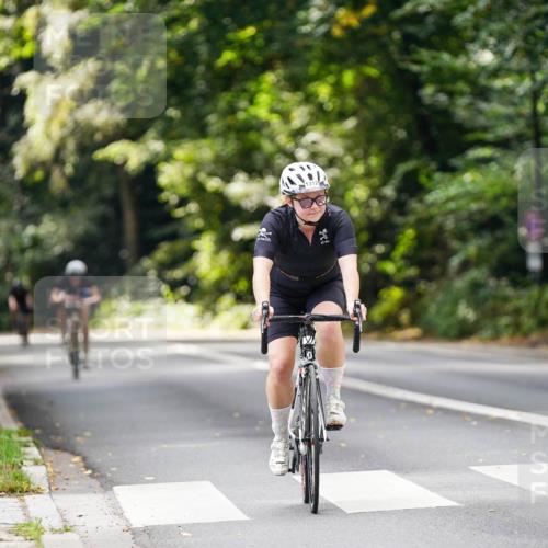 14.09.2025 - Stadtparktriathlon Michael Burmester http://msf.ph/oto/8914331 14.09.2025 12:30:33 Radfahren 1199, 1290, 1312 meine-sportfotos.de
