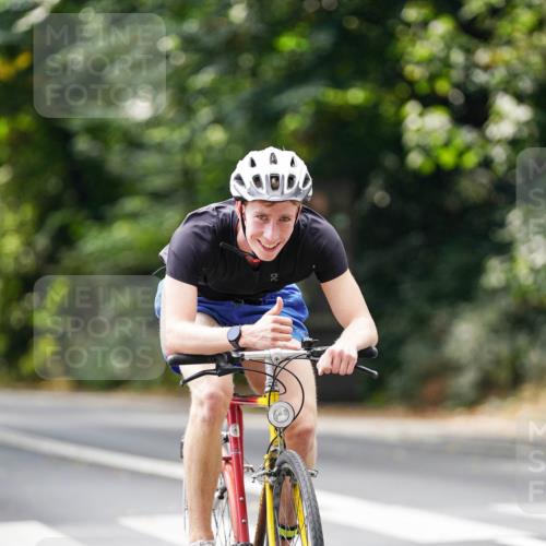 14.09.2025 - Stadtparktriathlon Michael Burmester http://msf.ph/oto/8914335 14.09.2025 12:30:39 Radfahren 1152, 1199, 1231, 1312 meine-sportfotos.de