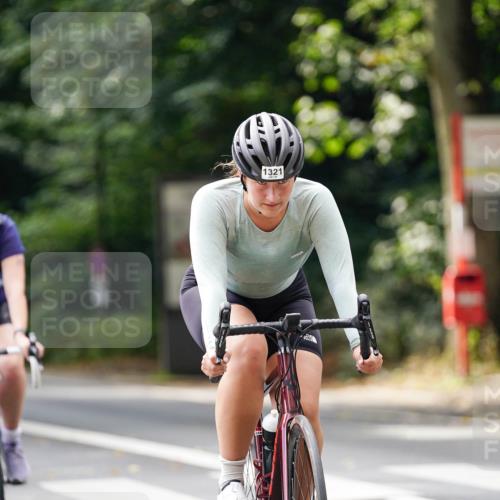 14.09.2025 - Stadtparktriathlon Michael Burmester http://msf.ph/oto/8914343 14.09.2025 12:30:51 Radfahren 1152, 1231, 1237, 1251, 1263, 1278, 1288, 1321 meine-sportfotos.de