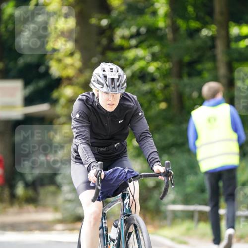 14.09.2025 - Stadtparktriathlon Michael Burmester http://msf.ph/oto/8914362 14.09.2025 12:31:20 Radfahren 1254, 1289, 1294 meine-sportfotos.de