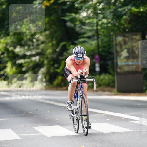 14.09.2025 - Stadtparktriathlon Michael Burmester http://msf.ph/oto/8914374 14.09.2025 12:31:41 Radfahren 1279, 1281 meine-sportfotos.de