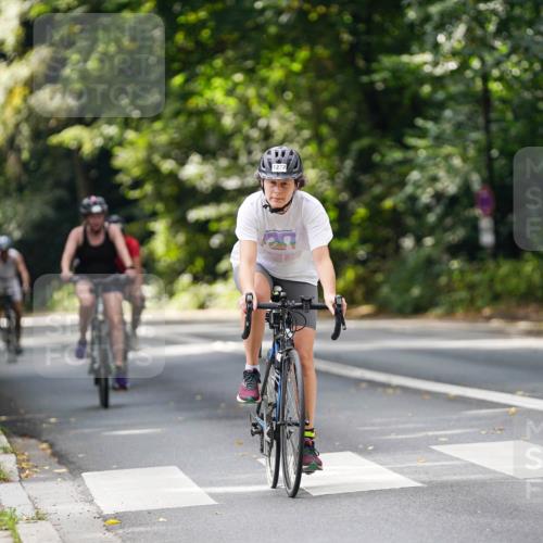 14.09.2025 - Stadtparktriathlon Michael Burmester http://msf.ph/oto/8914396 14.09.2025 12:32:22 Radfahren 1153, 1158, 1261, 1272, 1285, 1317 meine-sportfotos.de
