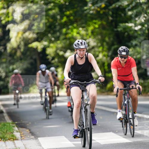 14.09.2025 - Stadtparktriathlon Michael Burmester http://msf.ph/oto/8914399 14.09.2025 12:32:25 Radfahren 1153, 1158, 1236, 1239, 1261, 1272, 1285 meine-sportfotos.de