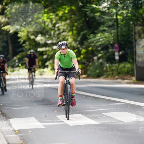 14.09.2025 - Stadtparktriathlon Michael Burmester http://msf.ph/oto/8914414 14.09.2025 12:32:51 Radfahren 1163, 1210, 1249, 1306 meine-sportfotos.de