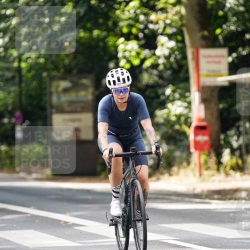 14.09.2025 - Stadtparktriathlon Michael Burmester http://msf.ph/oto/8914421 14.09.2025 12:32:59 Radfahren 1163, 1193, 1202, 1210, 1274, 1306, 1310 meine-sportfotos.de
