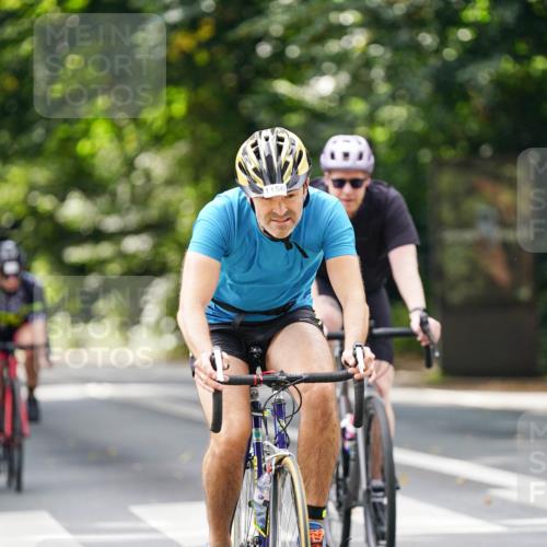 14.09.2025 - Stadtparktriathlon Michael Burmester http://msf.ph/oto/8914432 14.09.2025 12:33:12 Radfahren 1148, 1150, 1156, 1224, 1245, 1247, 1255, 1287 meine-sportfotos.de