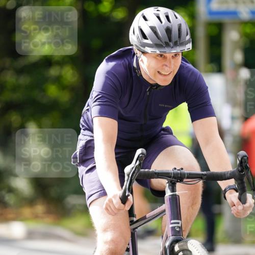 14.09.2025 - Stadtparktriathlon Michael Burmester http://msf.ph/oto/8914438 14.09.2025 12:33:16 Radfahren 1148, 1150, 1156, 1245, 1247, 1255, 1287, 1417 meine-sportfotos.de