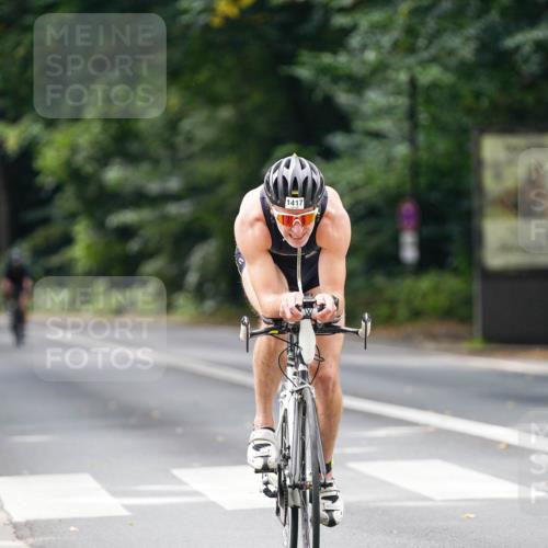 14.09.2025 - Stadtparktriathlon Michael Burmester http://msf.ph/oto/8914444 14.09.2025 12:33:24 Radfahren 1141, 1229, 1245, 1247, 1287, 1417 meine-sportfotos.de