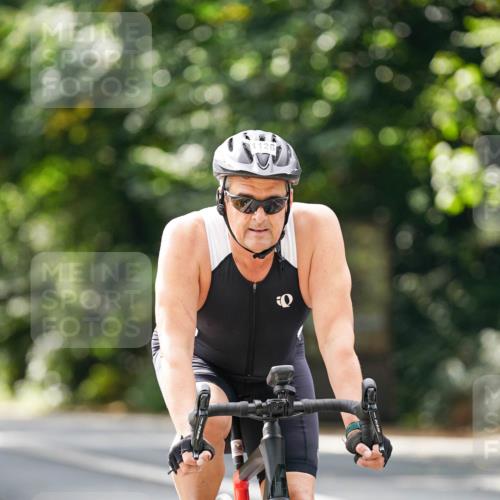 14.09.2025 - Stadtparktriathlon Michael Burmester http://msf.ph/oto/8914473 14.09.2025 12:34:41 Radfahren 1126, 1250, 1307, 1383, 1390 meine-sportfotos.de
