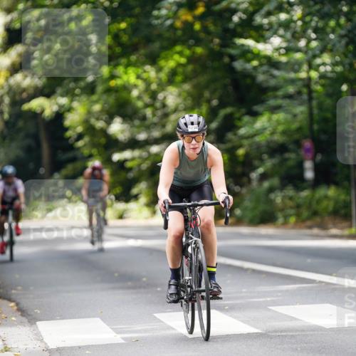 14.09.2025 - Stadtparktriathlon Michael Burmester http://msf.ph/oto/8914475 14.09.2025 12:34:43 Radfahren 1126, 1250, 1307, 1314, 1383, 1390 meine-sportfotos.de
