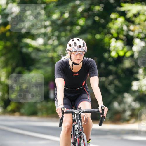 14.09.2025 - Stadtparktriathlon Michael Burmester http://msf.ph/oto/8914481 14.09.2025 12:34:53 Radfahren 1280, 1314, 1353, 1383, 1390 meine-sportfotos.de