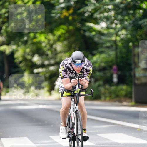 14.09.2025 - Stadtparktriathlon Michael Burmester http://msf.ph/oto/8914482 14.09.2025 12:34:54 Radfahren 1280, 1314, 1353, 1383, 1390 meine-sportfotos.de