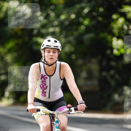 14.09.2025 - Stadtparktriathlon Michael Burmester http://msf.ph/oto/8914487 14.09.2025 12:35:06 Radfahren 1220, 1242, 1300 meine-sportfotos.de
