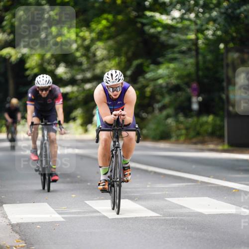 14.09.2025 - Stadtparktriathlon Michael Burmester http://msf.ph/oto/8914499 14.09.2025 12:35:36 Radfahren 1252, 1303, 1385, 1391, 1400, 1411, 1415 meine-sportfotos.de