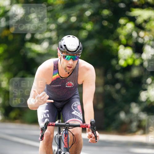 14.09.2025 - Stadtparktriathlon Michael Burmester http://msf.ph/oto/8914516 14.09.2025 12:35:56 Radfahren 1244, 1292, 1355, 1373, 1399 meine-sportfotos.de