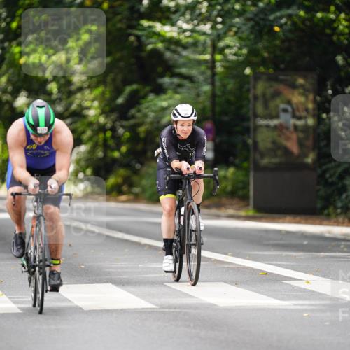 14.09.2025 - Stadtparktriathlon Michael Burmester http://msf.ph/oto/8914519 14.09.2025 12:35:58 Radfahren 1292, 1355, 1373, 1399 meine-sportfotos.de