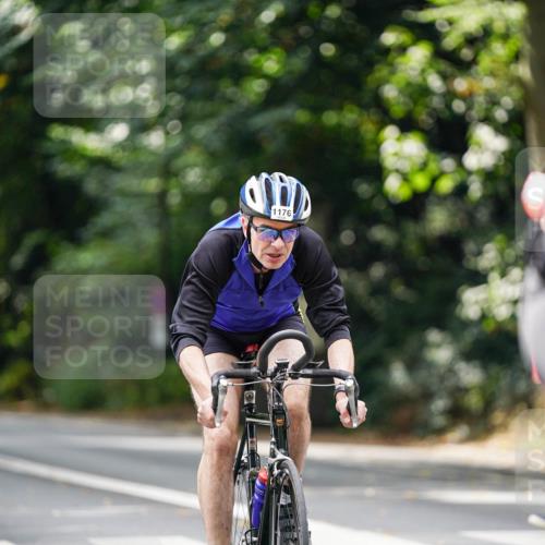 14.09.2025 - Stadtparktriathlon Michael Burmester http://msf.ph/oto/8914528 14.09.2025 12:36:07 Radfahren 1176, 1286, 1399 meine-sportfotos.de