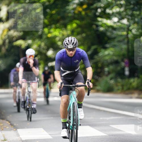 14.09.2025 - Stadtparktriathlon Michael Burmester http://msf.ph/oto/8914557 14.09.2025 12:36:49 Radfahren 1151, 1298, 1311, 1315, 1361, 1365, 1380, 1405 meine-sportfotos.de