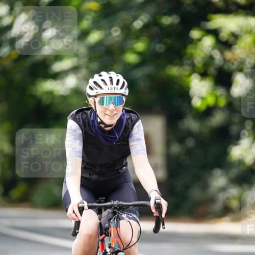 14.09.2025 - Stadtparktriathlon Michael Burmester http://msf.ph/oto/8914602 14.09.2025 12:37:35 Radfahren 1142, 1169, 1256, 1319, 1340, 1420 meine-sportfotos.de