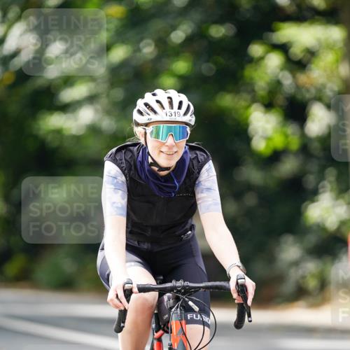 14.09.2025 - Stadtparktriathlon Michael Burmester http://msf.ph/oto/8914603 14.09.2025 12:37:35 Radfahren 1142, 1169, 1256, 1319, 1340, 1420 meine-sportfotos.de