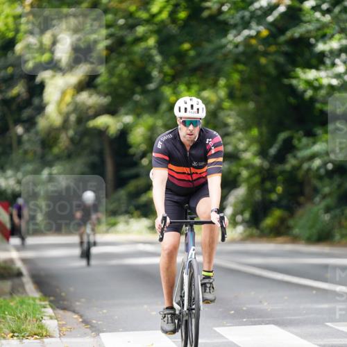 14.09.2025 - Stadtparktriathlon Michael Burmester http://msf.ph/oto/8914604 14.09.2025 12:37:36 Radfahren 1142, 1169, 1256, 1319, 1340, 1420 meine-sportfotos.de