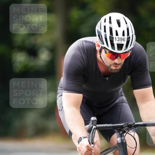 14.09.2025 - Stadtparktriathlon Michael Burmester http://msf.ph/oto/8914613 14.09.2025 12:37:55 Radfahren 1197, 1231, 1241, 1291, 1308, 1392, 1396 meine-sportfotos.de
