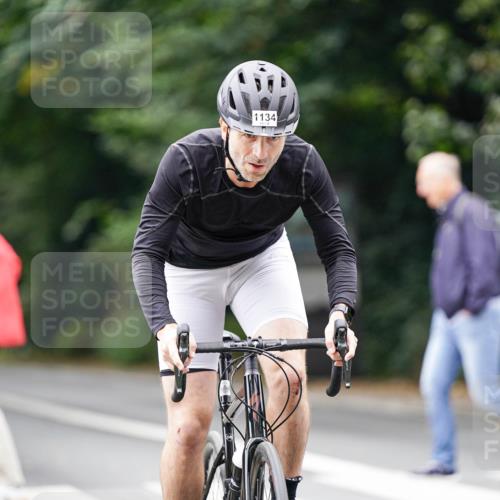 14.09.2025 - Stadtparktriathlon Michael Burmester http://msf.ph/oto/8914623 14.09.2025 12:38:06 Radfahren 1134, 1231, 1241, 1258, 1308, 1392 meine-sportfotos.de