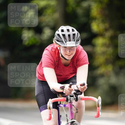 14.09.2025 - Stadtparktriathlon Michael Burmester http://msf.ph/oto/8914625 14.09.2025 12:38:12 Radfahren 1134, 1159, 1175, 1258 meine-sportfotos.de