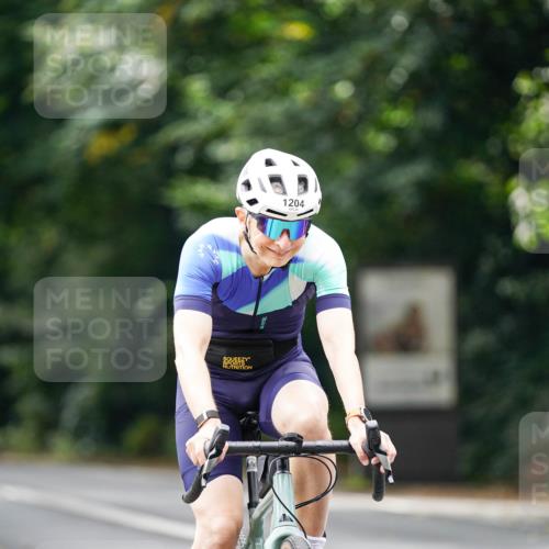 14.09.2025 - Stadtparktriathlon Michael Burmester http://msf.ph/oto/8914635 14.09.2025 12:38:32 Radfahren 1157, 1204, 1273, 1290, 1326 meine-sportfotos.de