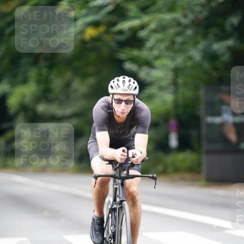 14.09.2025 - Stadtparktriathlon Michael Burmester http://msf.ph/oto/8914640 14.09.2025 12:38:41 Radfahren 1273, 1326, 1342, 1345, 1368 meine-sportfotos.de