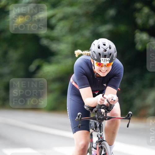 14.09.2025 - Stadtparktriathlon Michael Burmester http://msf.ph/oto/8914656 14.09.2025 12:39:07 Radfahren 1145, 1248, 1281, 1294, 1344, 1347, 1413, 1414 meine-sportfotos.de