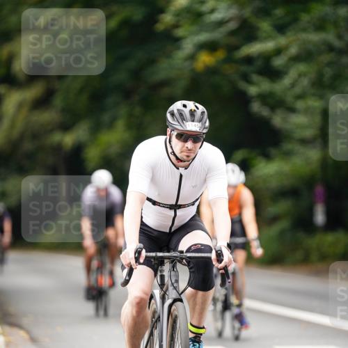 14.09.2025 - Stadtparktriathlon Michael Burmester http://msf.ph/oto/8914658 14.09.2025 12:39:10 Radfahren 1145, 1281, 1294, 1347, 1413, 1414 meine-sportfotos.de
