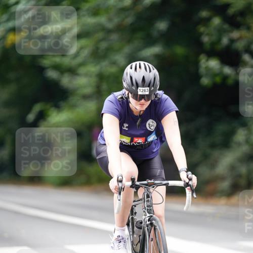 14.09.2025 - Stadtparktriathlon Michael Burmester http://msf.ph/oto/8914665 14.09.2025 12:39:19 Radfahren 1263, 1278, 1347, 1413 meine-sportfotos.de
