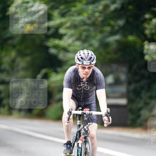 14.09.2025 - Stadtparktriathlon Michael Burmester http://msf.ph/oto/8914682 14.09.2025 12:39:49 Radfahren 1317, 1327, 1335, 1394, 1417 meine-sportfotos.de