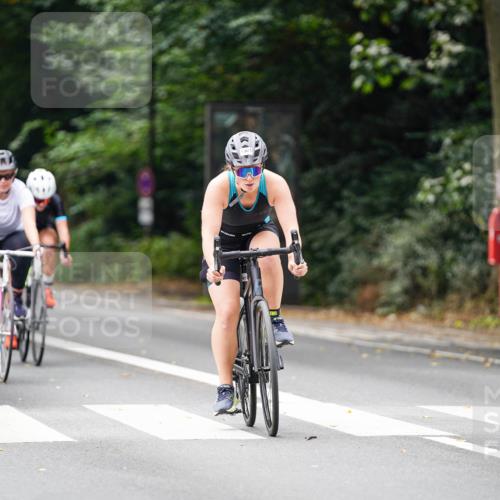 14.09.2025 - Stadtparktriathlon Michael Burmester http://msf.ph/oto/8914688 14.09.2025 12:40:00 Radfahren 1239, 1254, 1261, 1288, 1301, 1327, 1371 meine-sportfotos.de