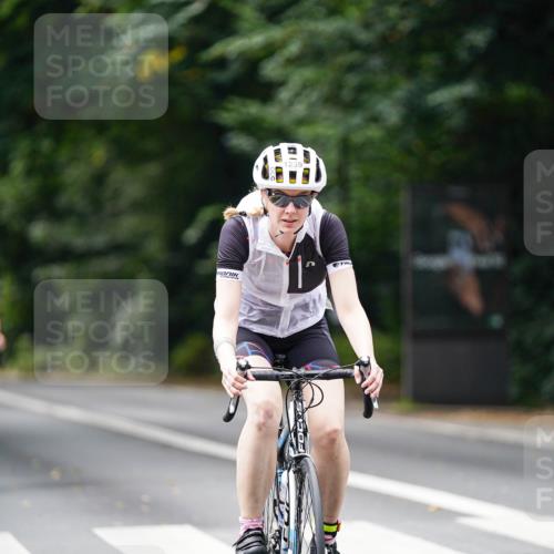 14.09.2025 - Stadtparktriathlon Michael Burmester http://msf.ph/oto/8914694 14.09.2025 12:40:07 Radfahren 1237, 1239, 1254, 1261, 1288, 1301, 1371 meine-sportfotos.de