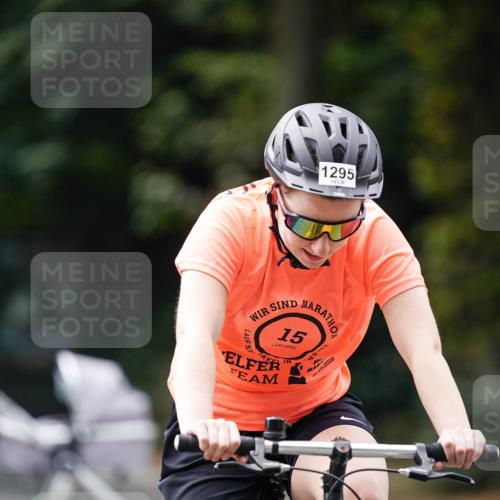 14.09.2025 - Stadtparktriathlon Michael Burmester http://msf.ph/oto/8914712 14.09.2025 12:40:25 Radfahren 1274, 1289, 1295, 1312, 1349, 1387 meine-sportfotos.de