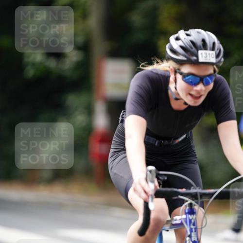 14.09.2025 - Stadtparktriathlon Michael Burmester http://msf.ph/oto/8914721 14.09.2025 12:40:35 Radfahren 1224, 1247, 1249, 1289, 1310, 1358, 1374, 1389 meine-sportfotos.de