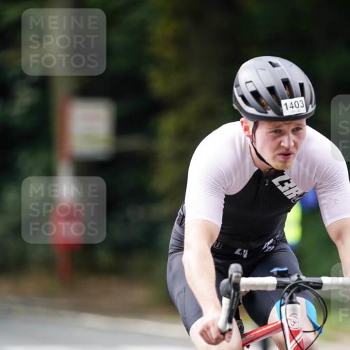 14.09.2025 - Stadtparktriathlon Michael Burmester http://msf.ph/oto/8914767 14.09.2025 12:41:25 Radfahren 1228, 1229, 1255, 1329, 1332, 1336, 1343, 1403 meine-sportfotos.de