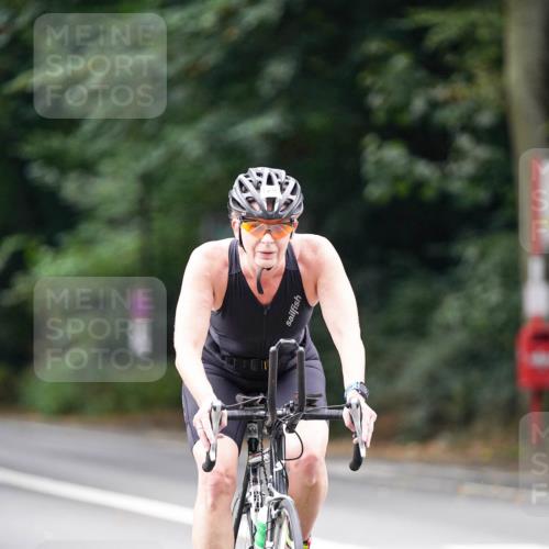 14.09.2025 - Stadtparktriathlon Michael Burmester http://msf.ph/oto/8914779 14.09.2025 12:42:09 Radfahren 1236, 1297, 1411 meine-sportfotos.de