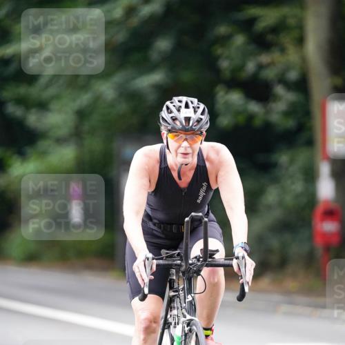 14.09.2025 - Stadtparktriathlon Michael Burmester http://msf.ph/oto/8914780 14.09.2025 12:42:09 Radfahren 1236, 1297, 1411 meine-sportfotos.de