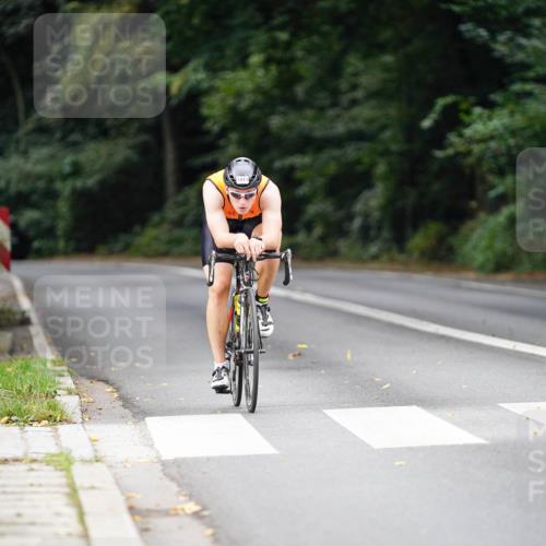 14.09.2025 - Stadtparktriathlon Michael Burmester http://msf.ph/oto/8914784 14.09.2025 12:42:15 Radfahren 1236, 1297, 1411 meine-sportfotos.de