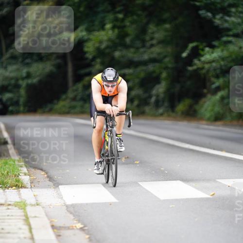 14.09.2025 - Stadtparktriathlon Michael Burmester http://msf.ph/oto/8914785 14.09.2025 12:42:15 Radfahren 1236, 1297, 1411 meine-sportfotos.de