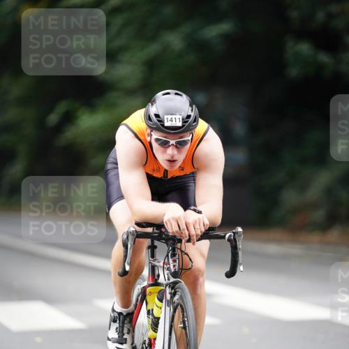 14.09.2025 - Stadtparktriathlon Michael Burmester http://msf.ph/oto/8914787 14.09.2025 12:42:17 Radfahren 1236, 1411 meine-sportfotos.de