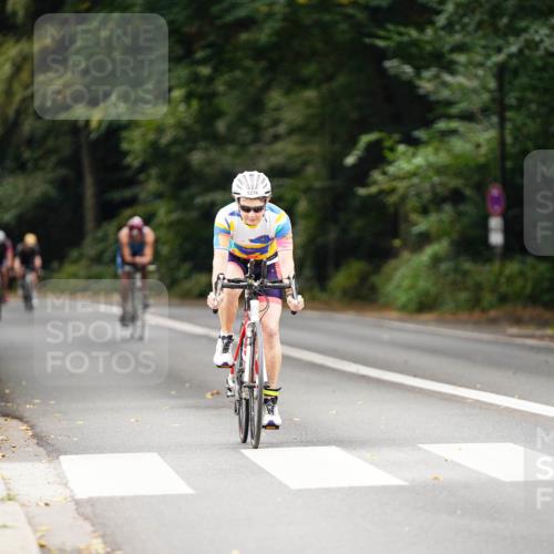 14.09.2025 - Stadtparktriathlon Michael Burmester http://msf.ph/oto/8914794 14.09.2025 12:42:37 Radfahren 1276, 1383, 1385, 1400 meine-sportfotos.de