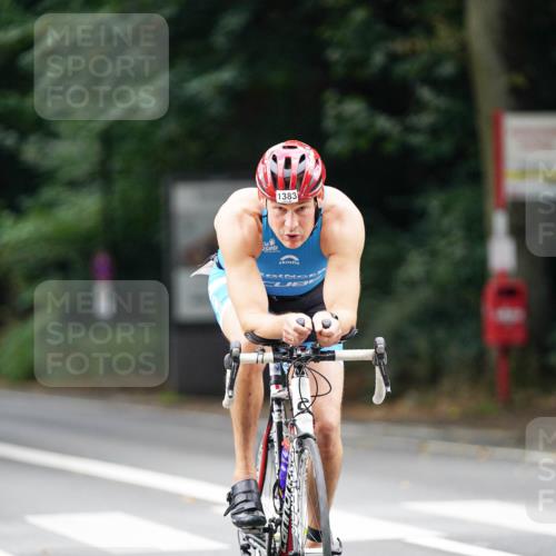 14.09.2025 - Stadtparktriathlon Michael Burmester http://msf.ph/oto/8914800 14.09.2025 12:42:42 Radfahren 1276, 1292, 1341, 1355, 1383, 1400, 1415 meine-sportfotos.de