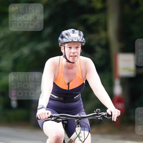 14.09.2025 - Stadtparktriathlon Michael Burmester http://msf.ph/oto/8914811 14.09.2025 12:42:50 Radfahren 1242, 1292, 1341, 1352, 1355, 1400, 1415 meine-sportfotos.de