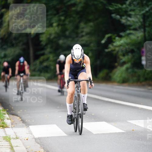 14.09.2025 - Stadtparktriathlon Michael Burmester http://msf.ph/oto/8914812 14.09.2025 12:42:56 Radfahren 1208, 1242, 1280, 1314, 1341, 1352, 1390, 1399 meine-sportfotos.de