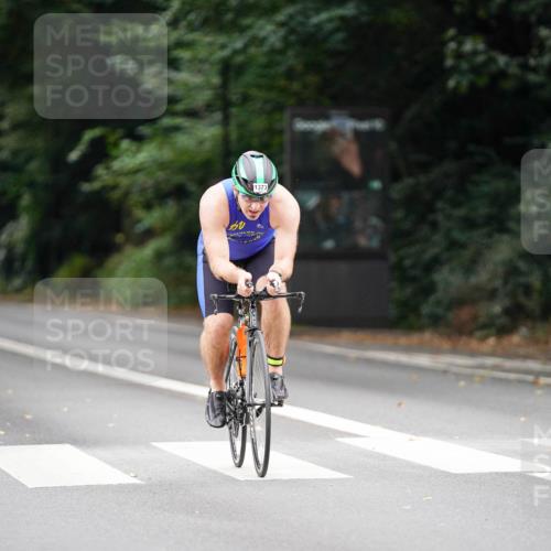 14.09.2025 - Stadtparktriathlon Michael Burmester http://msf.ph/oto/8914828 14.09.2025 12:43:25 Radfahren 1244, 1325, 1373, 1391 meine-sportfotos.de