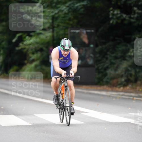 14.09.2025 - Stadtparktriathlon Michael Burmester http://msf.ph/oto/8914829 14.09.2025 12:43:25 Radfahren 1244, 1325, 1373, 1391 meine-sportfotos.de